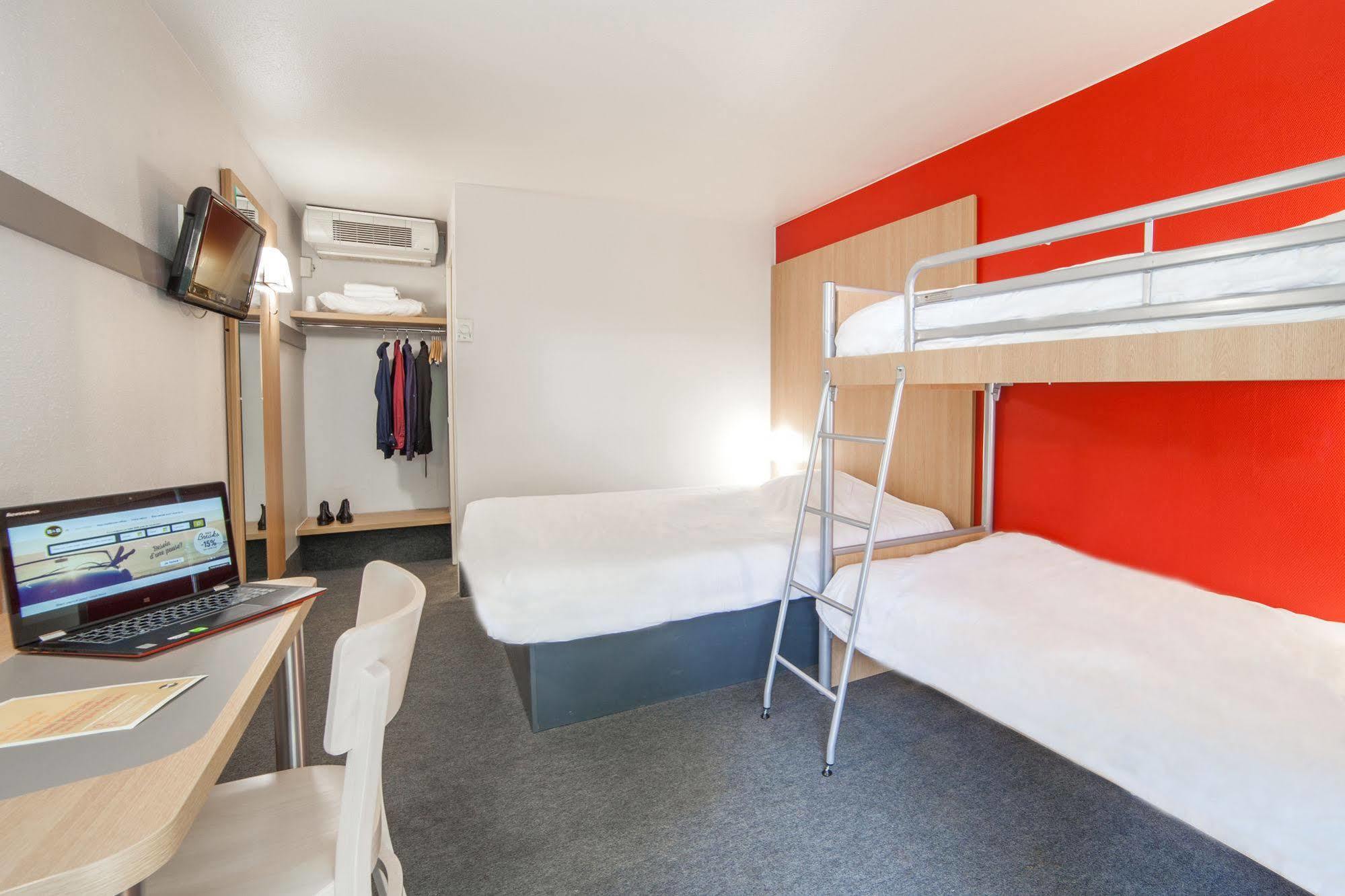 B&B Hotel Herblay Bagian luar foto