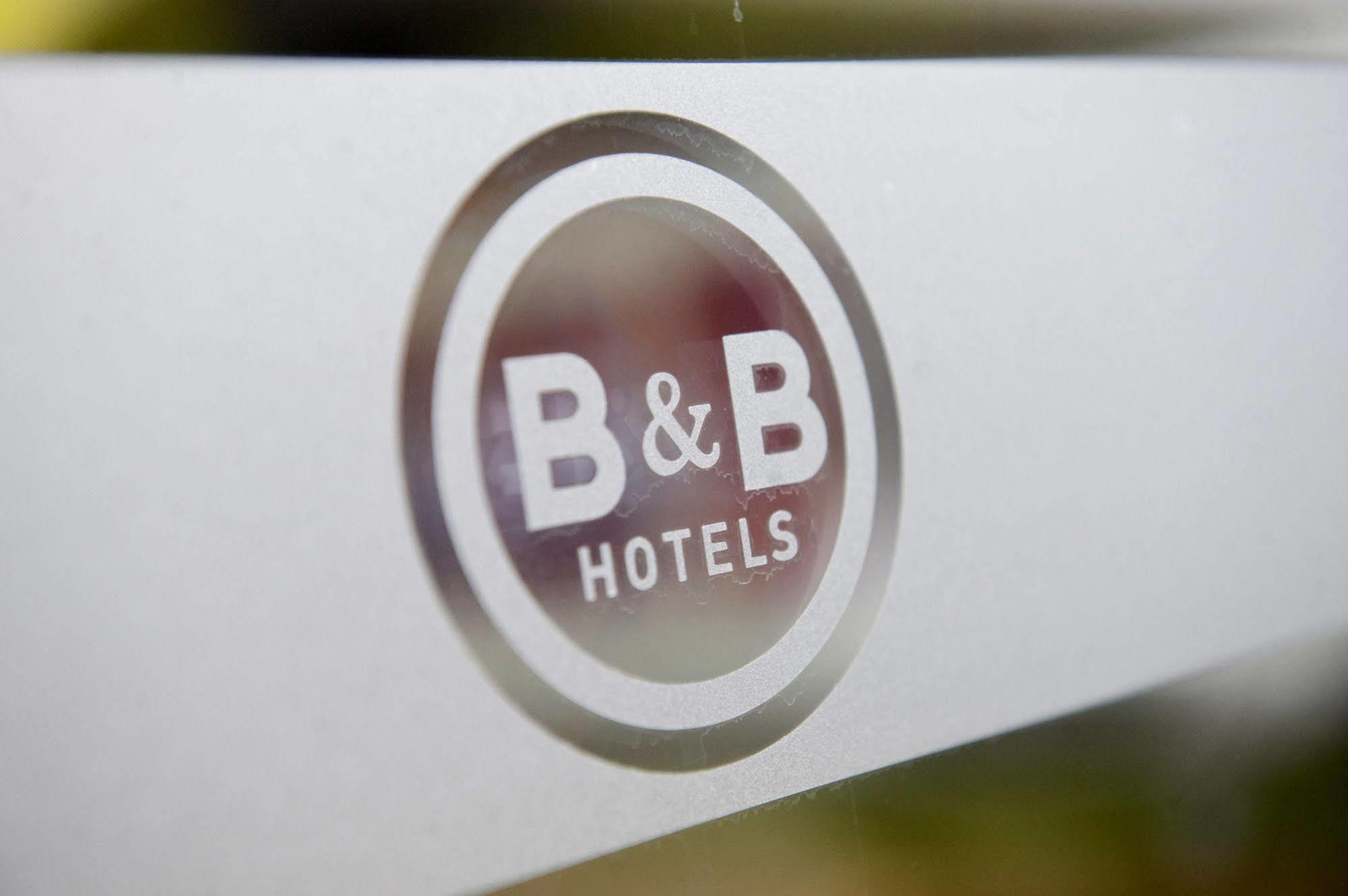 B&B Hotel Herblay Bagian luar foto